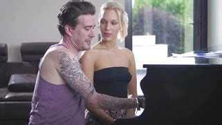 Blonde Cecilia Scott Gives Blowjob To Luke Hotrod Porn Movies Movs