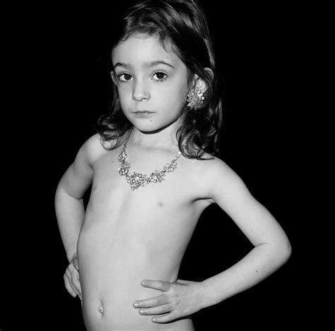 Eva Lonesco Nude