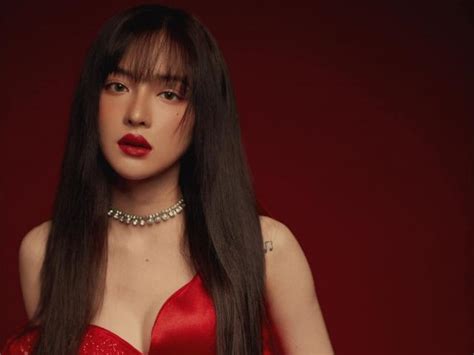 Hot girl sở hữu nhan sắc xinh đẹp quyến rũ đốn tim dân mạng