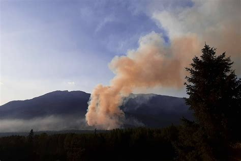 Evacuation Alert Issued For Cedarvale And Woodcock Area Due To