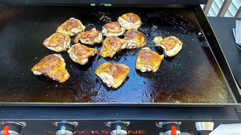 how long to cook chicken on a blackstone