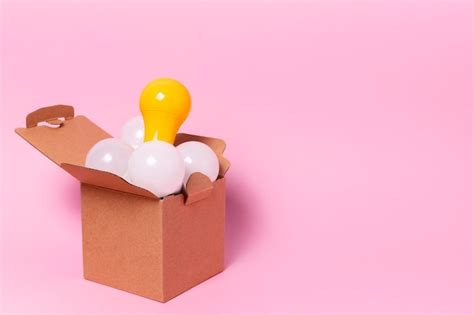 Идея концепции с лампочкой | Бесплатно Фото