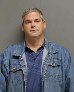 Larry D Davis II A Registered Sex Offender In CHAPMANVILLE WV At Offender Radar