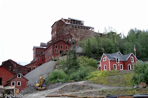 Kennicott Glacier Lodge In Alaska