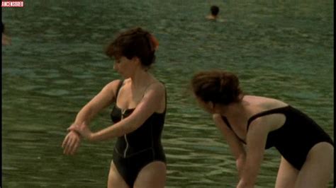 Ariane Ascaride Nude Pics Page 1