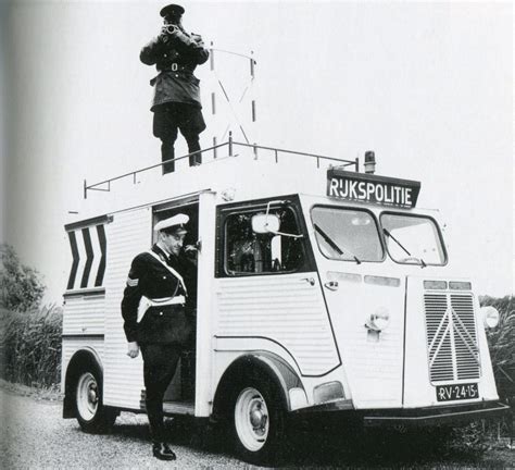 hy van left  factory  years  today citroenvie