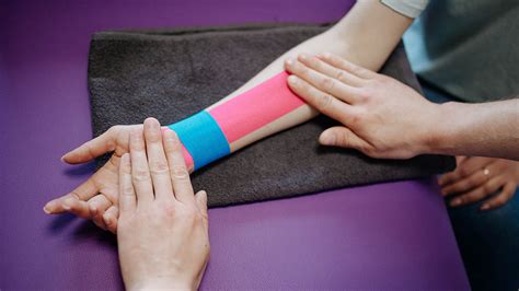 Тейпирование в Санкт-Петербурге | Клиника PARADA