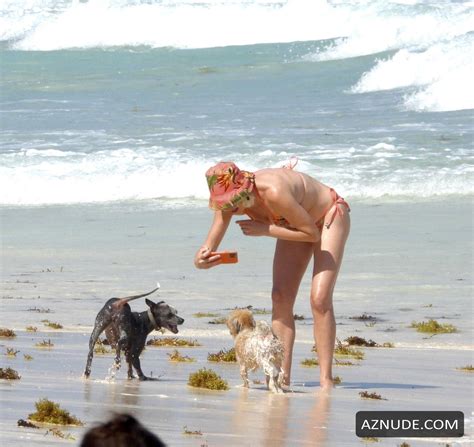 Rose McGowan Sexy Seen Wearing A Multi Colored Bikini As She Hits The Beach In Mexico AZNude