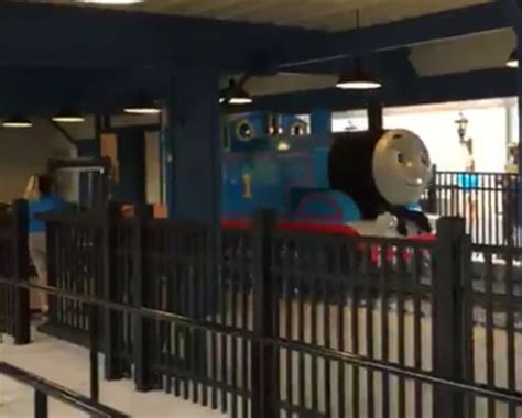 kennywoods thomas town train derails  pittsburgh pa patch