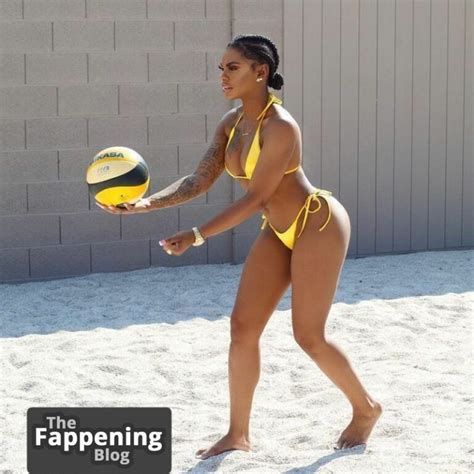 Jess Hilarious Nude Sexy Collection Photos TheFappening