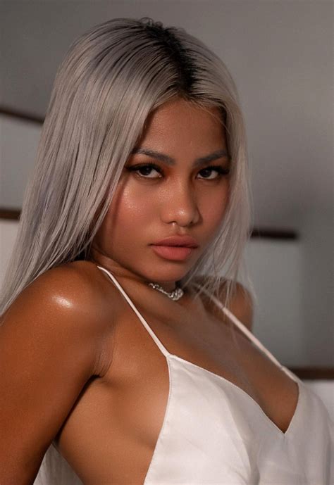 Riri Q Nude Aka RiriQ StasyQ