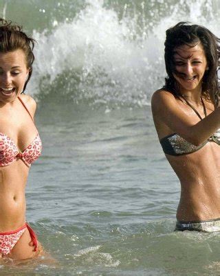 Louisa Lytton Sexy In A Red Bikini Porn Pictures Xxx Photos Sex Images Pictoa