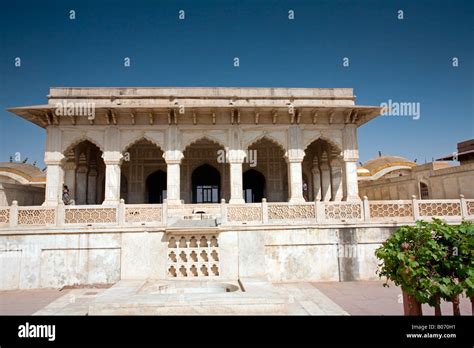 Agra Red Fort The Khas Mahal Stock Photo Alamy