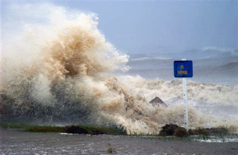 Rain And Heavy Winds From Hurricane Isabel Pound The Beach Free