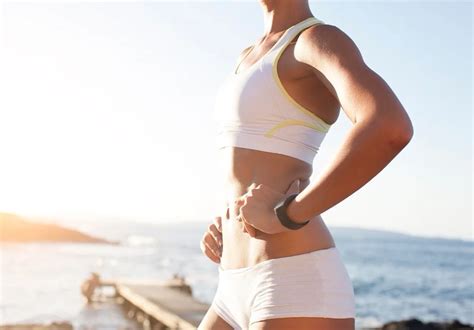 Operación bikini 5 consejos útiles y ejercicios ideales para adelgazar Natursan