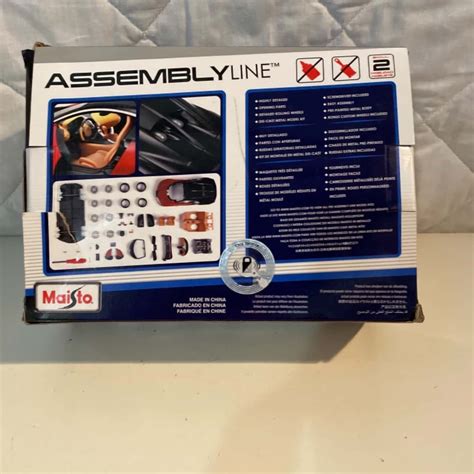 Maisto Assembly Line Bugatti Chiron Die Cast (s)