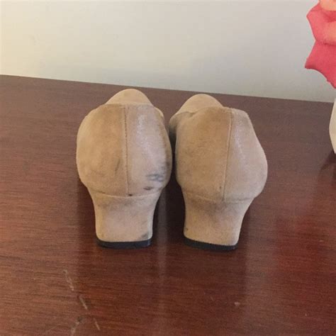 Salvatore Ferragamo Shoes Vintage Salvatore Ferragamo Nude Heels