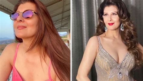 Hot Sexy Sangeeta Bijlani Bikini Pics