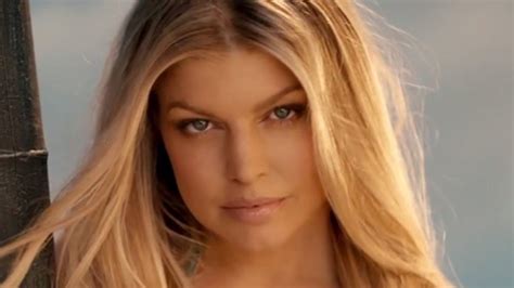 Fergie Flaunts Amazing Bikini Bod In L A Love Music Video