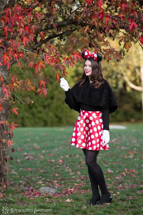 Diy Minnie Mouse Costume How To Make A Minnie Mouse Skirt 5 Minutes For Mom