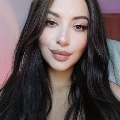 AnnaQueen Cam Model Free Live Sex Show Chat Stripchat