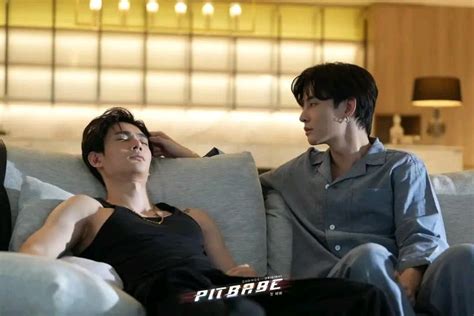 Ghim của MissAimz trên Pit Babe trong 2024