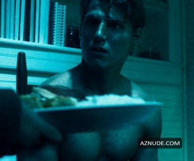 TRAVIS VAN WINKLE Nude AZMen