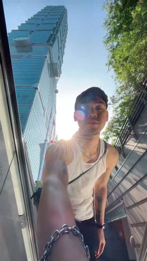 G N Tri U Ng I Ti C Nu I V Thang Cu N Hot Nh T Hi N Nay C M Ti T Du Kh Ch U Trend Nguy Hi M