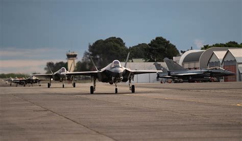 Hill S Fighter Wings Deploy F 35 To France 419th Fighter Wing