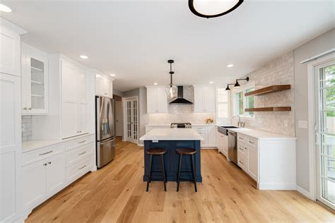 Sage Dr. Kitchen Renovation - LANDMARK Construction