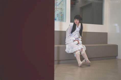 Hit x Hot 喵小吉深夜地铁 Page 3 9