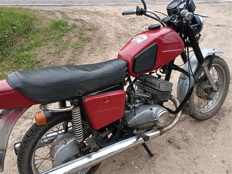 Купить б/у ИЖ Юпитер карбюратор 4 передачи в Москве: красный классик ...