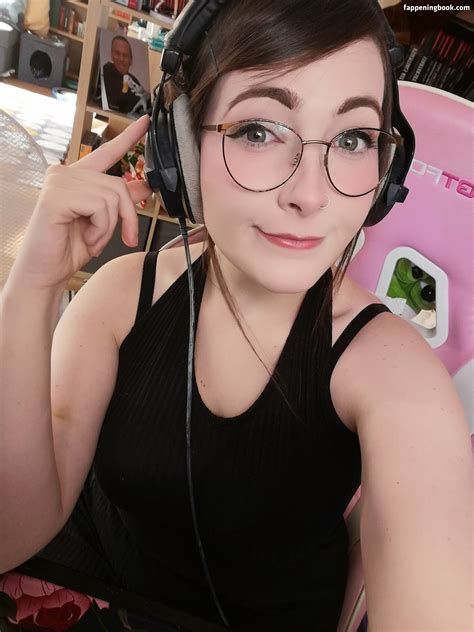 Kirsty Kirstyaustin Kirstylouisewells Korsty Nude OnlyFans Leaks The Fappening Photo