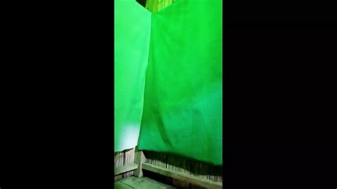 HEISSE WEIHNACHTEN SEXY Stiefmutter wird an Weihnachten sehr süß und bittet um virtuellen Sex