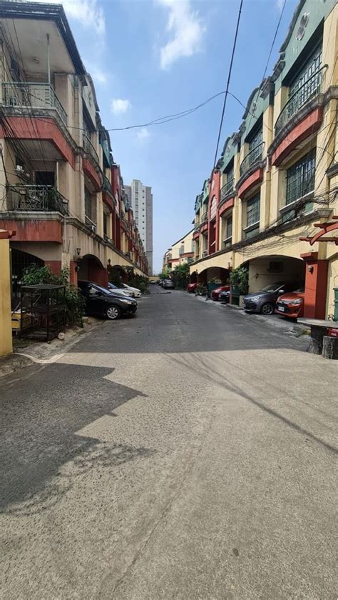 Townhouse In Sta Ana Villas Pedro Gil Street Sta Ana Manila