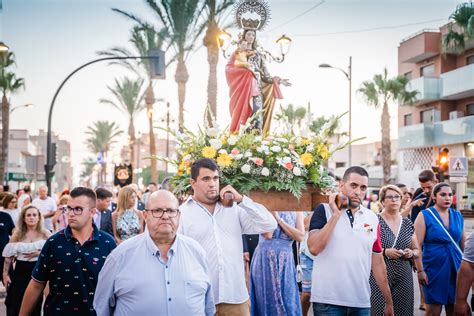 Las Marinas De Roquetas De Mar Celebra Sus Fiestas En Honor A La Virgen