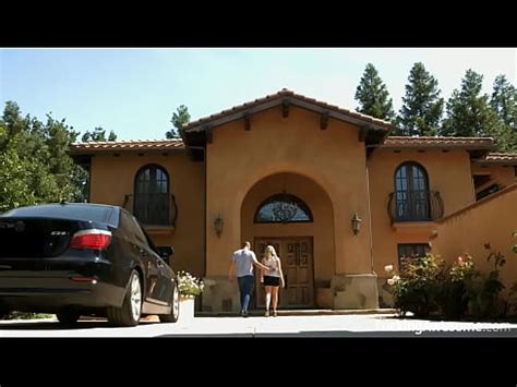 FuckingAwesome Mia Malkova Wants To Try Anal XVIDEOS