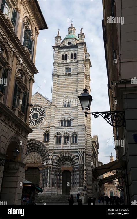 La Cattedrale Di San Lorenzo Hi Res Stock Photography And Images Alamy