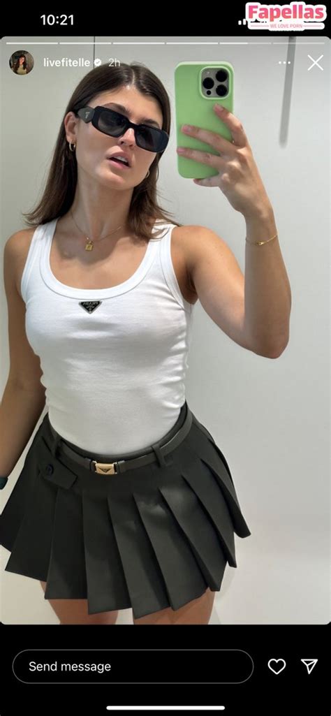 Elle Edwards Aka Livefitelle Nude Leaks Fapellas