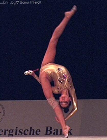 Pin De Sara Navas Dominguez Em R Tmica Fotos De Gin Stica Ginastica