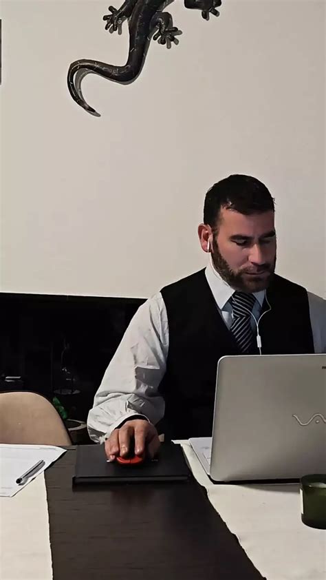 Free Man At Work Gay Porn Videos XHamster