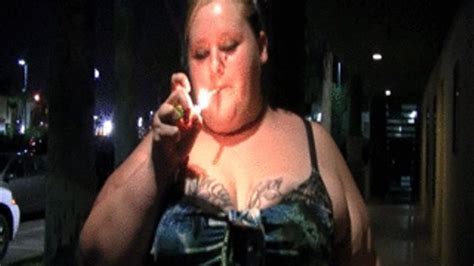 Airabella And SSBBW Lola LoveBug Smoking Outside Hotel Room The Best BBW SSBBWS Clips4sale