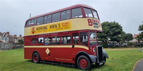 Crosseley DD42 GR9007 Seen At Seaburn Bus Rally Recently B Flickr