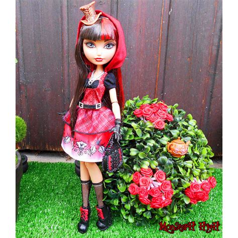 Кукла Сериз Худ Шляпная вечеринка Ever After High Cerise Hood Hat Tastic Party Doll Bjh33 по