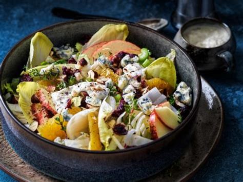 Witloofsalade Met Geitenkaas En Pistaches Libelle Lekker