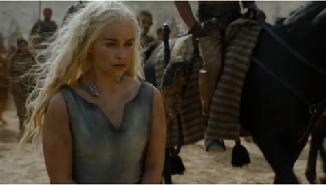 Games Of Thrones Emilia Clarke Says It S Awesome When She Sees Her