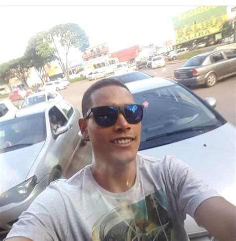 Chat gay para homens gays em busca de encontros relacionamentos câmeras ao vivo vídeos e bate