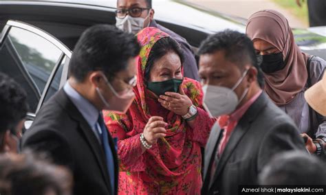 Rosmah Mohon Hakim Tarik Diri Dengar Kes Pengubahan Wang Haram Elak Cukai