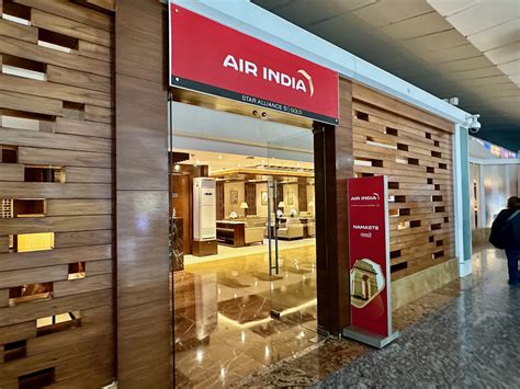 Review: Delhi Airport Terminal 3 Air India Maharaja Lounge (Domestic