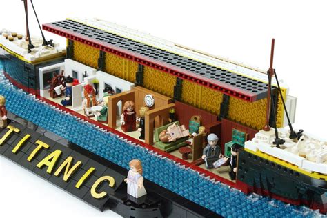 LEGO the movie " TITANIC " | Titanic, Lego titanic, Lego